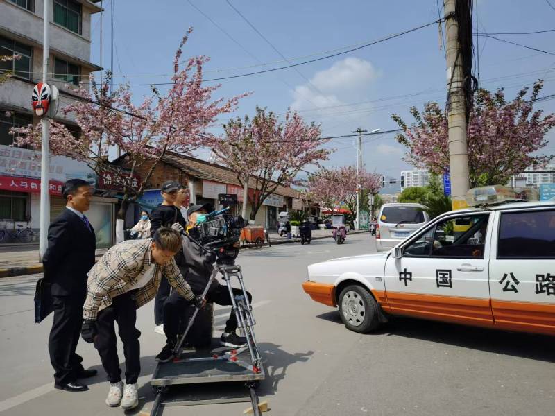 信宜市产品宣传视频拍摄公司：专业赋能，点亮品牌之光